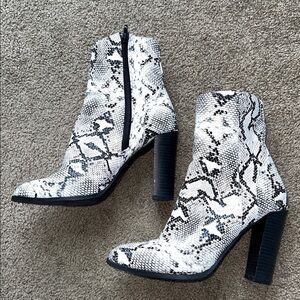 Fashion Nova Black and White Snakeskin Heeled Boots